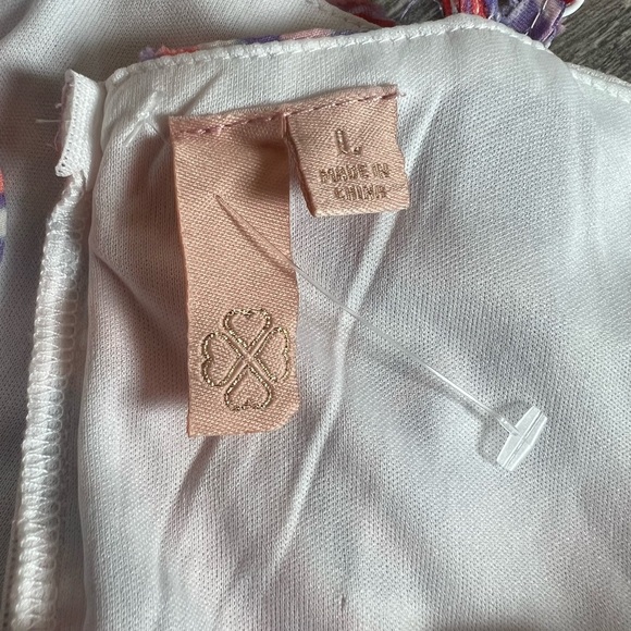 Inspired Hearts Jacquard Tie Dye Tiered Flowy Belted Sleeveless Romper. Size L - Picture 10 of 11